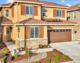 112 Kodiak Dr in Vacaville, CA - Building Photo