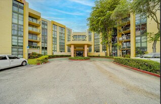 11780 SW 18th St in Miami, FL - Building Photo