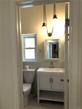 20808 Martha St in Los Angeles, CA - Building Photo - Building Photo