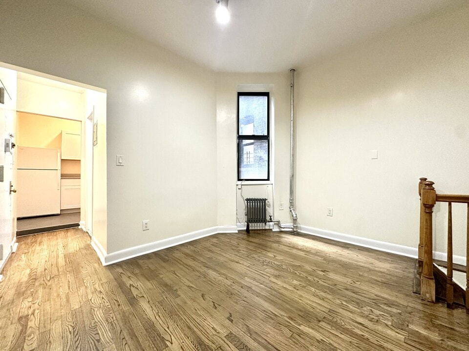 3133 Broadway in New York, NY - Building Photo