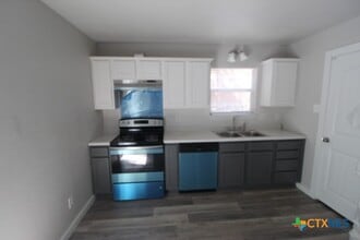2105 Wayne St in Copperas Cove, TX - Foto de edificio - Building Photo