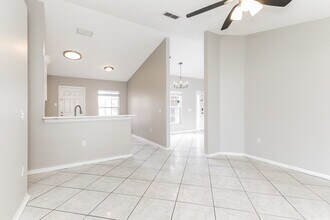 410 Marlberry Leaf Ave in Kissimmee, FL - Building Photo - Building Photo