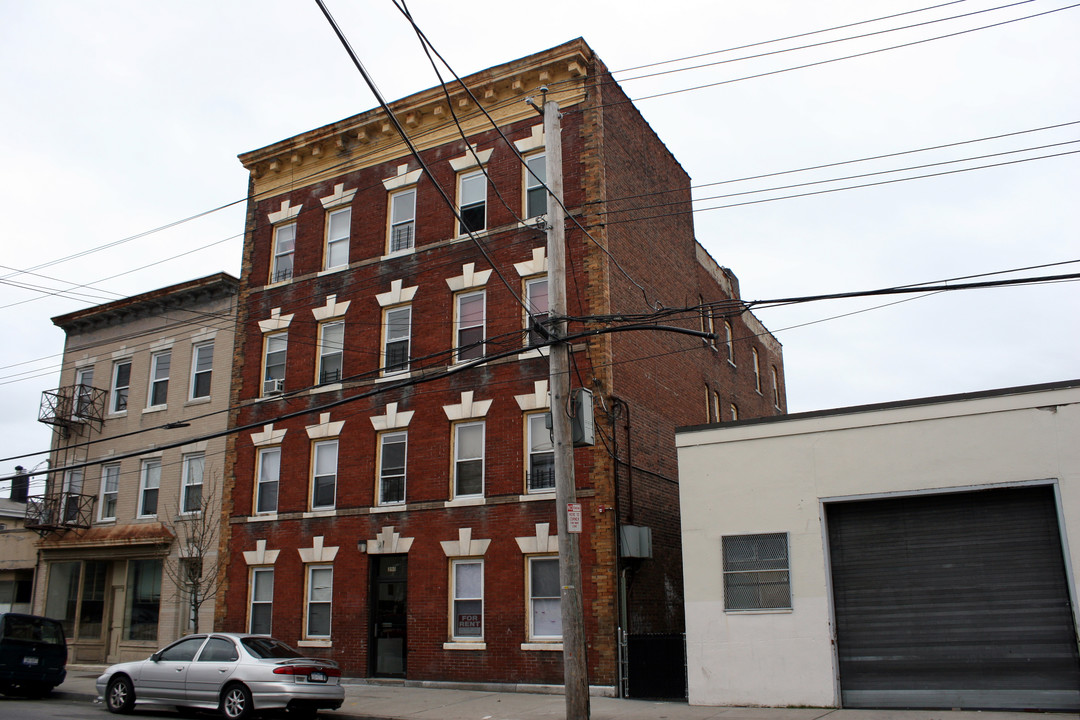 290 Union Ave in New Rochelle, NY - Foto de edificio