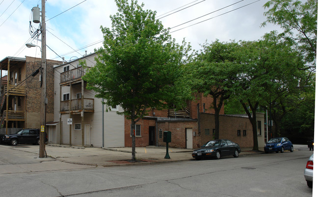 1031-1035 W Polk St in Chicago, IL - Building Photo - Building Photo