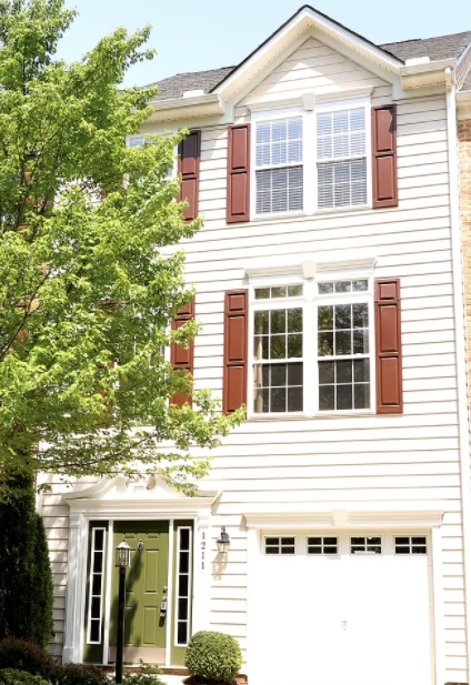 property at 1211 Boulder Creek Rd