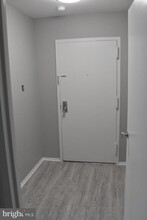 2050 Royal Fern Ct-Unit -11A in Reston, VA - Building Photo - Building Photo