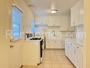 5281 Constitution Rd in San Diego, CA - Building Photo - Building Photo