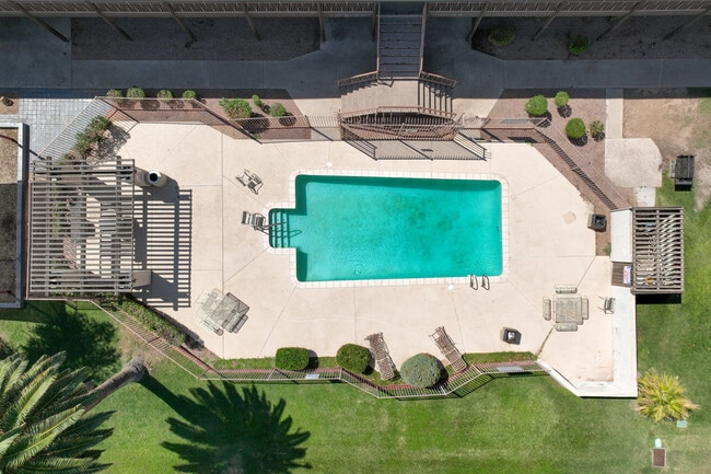 Camelback Properties in Phoenix, AZ - Building Photo - Building Photo