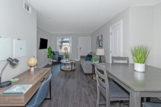 3518 Roswell Rd NE in Atlanta, GA - Building Photo - Building Photo