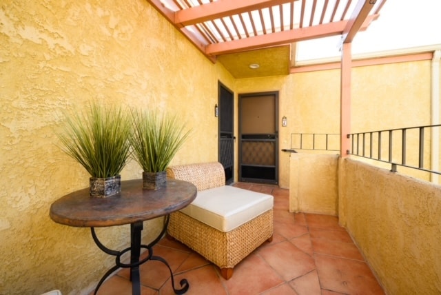 2319 Curlew St in San Diego, CA - Building Photo - Building Photo