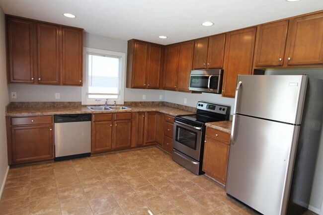 6069 G St in Omaha, NE - Building Photo - Building Photo