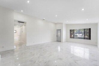 1531 SW 102nd Terrace in Davie, FL - Building Photo - Building Photo