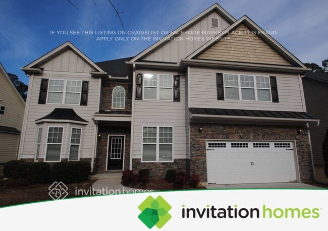 property at 882 Ashton Park Dr SE