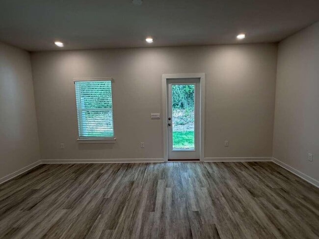 47 S Main Deck Dr in Freeport, FL - Building Photo - Building Photo