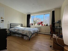 183 Kent St, Unit 37 in Brookline, MA - Building Photo - Building Photo