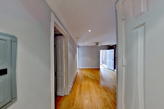 40 Avenue B in New York, NY - Building Photo - Building Photo