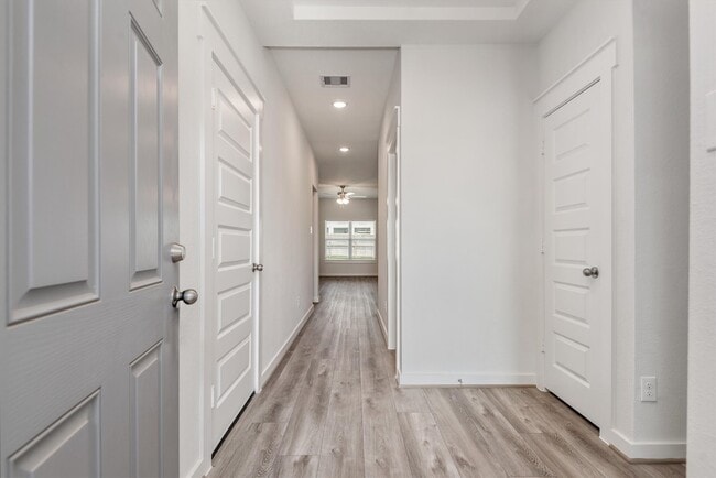 property at 3111 W Frontier Ln