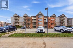 4013 Kilmer Dr in Burlington, ON - Building Photo