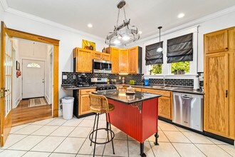 250 Tuttle Ave-Unit -250 Tuttle in Mobile, AL - Foto de edificio - Building Photo