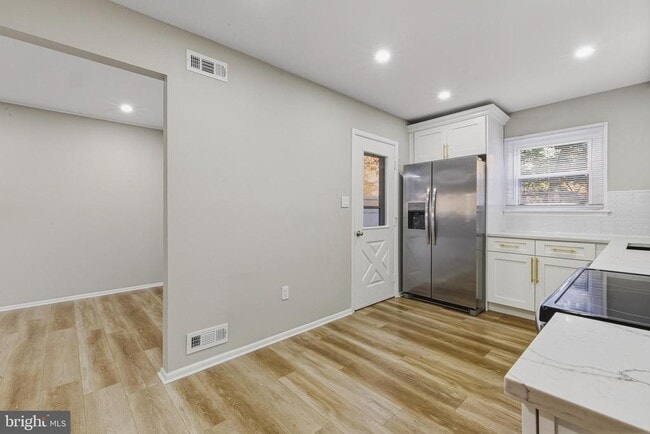 18 Madison St in Swedesboro, NJ - Building Photo - Building Photo