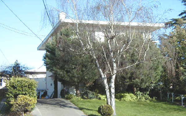 3363 Fernside Blvd in Alameda, CA - Building Photo - Building Photo