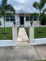 630 Claremore Dr in West Palm Beach, FL - Building Photo