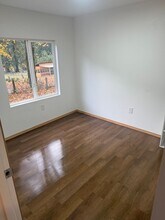 88869-88879 Alder St in Swisshome, OR - Building Photo - Building Photo