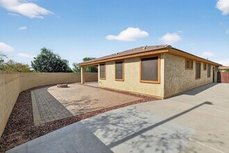 18233 W Pueblo Ave in Goodyear, AZ - Building Photo - Building Photo