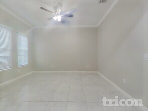 115 Ventosa Pl in Nokomis, FL - Foto de edificio - Building Photo