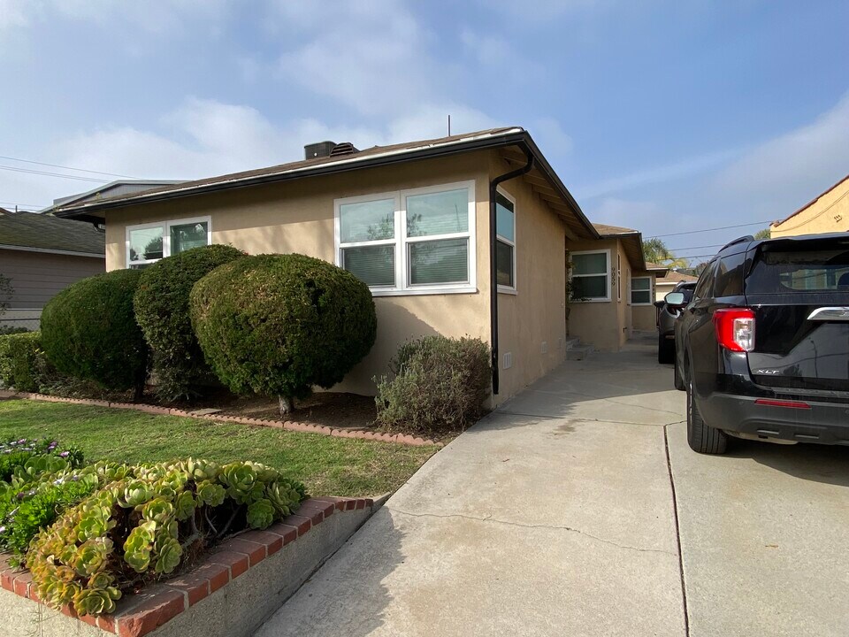 9061 Lucerne Ave, Unit 2 in Culver City, CA - Building Photo