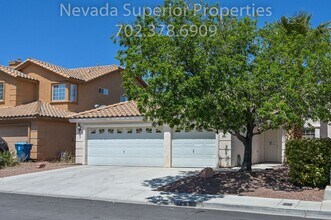 886 Cavaison Ave in Las Vegas, NV - Foto de edificio - Building Photo