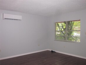 1704 E Kirby St in Tampa, FL - Building Photo - Building Photo