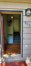 927 Hawthorne St in Tallahassee, FL - Building Photo - Building Photo