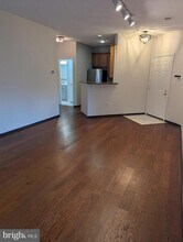 6011 Rosebud Ln in Centreville, VA - Building Photo - Building Photo