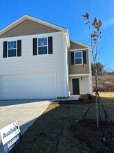 1051 20th Ave Loop SE in Hickory, NC - Building Photo - Building Photo