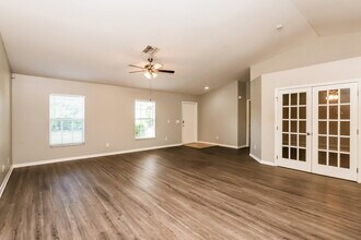 935 Green St E in Lehigh Acres, FL - Building Photo - Building Photo