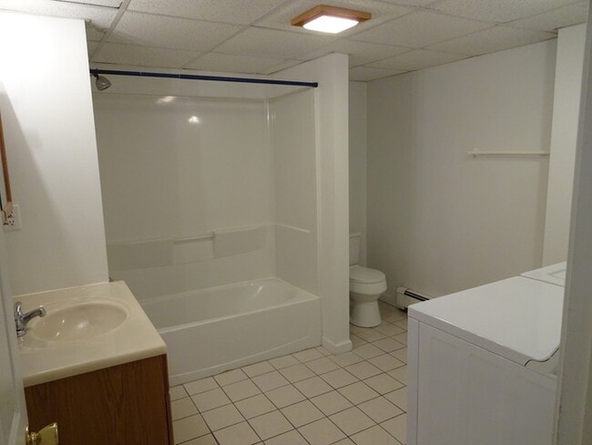 704 Poplar St in Roaring Spring, PA - Building Photo - Building Photo