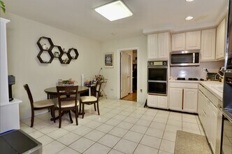 816 Bloomfield St in Hoboken, NJ - Building Photo - Building Photo