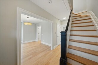 11 Beacon Ave in Jersey City, NJ - Building Photo - Building Photo