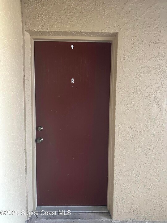 225 Spring Dr in Merritt Island, FL - Building Photo