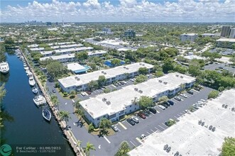 6295 Bay Club Dr in Fort Lauderdale, FL - Foto de edificio - Building Photo