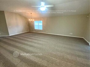 3675 Blue Wing Ct in Orange Park, FL - Foto de edificio - Building Photo