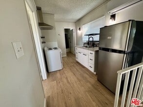 8544 Puritan St in Downey, CA - Building Photo - Building Photo