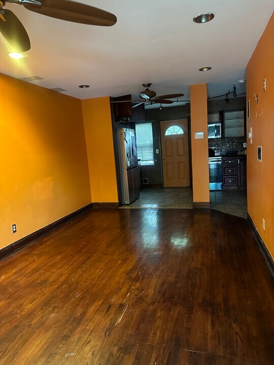 5720 Beechcroft Rd in Columbus, OH - Building Photo