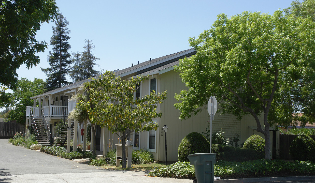 3550 Chestnut Ave in Concord, CA - Foto de edificio