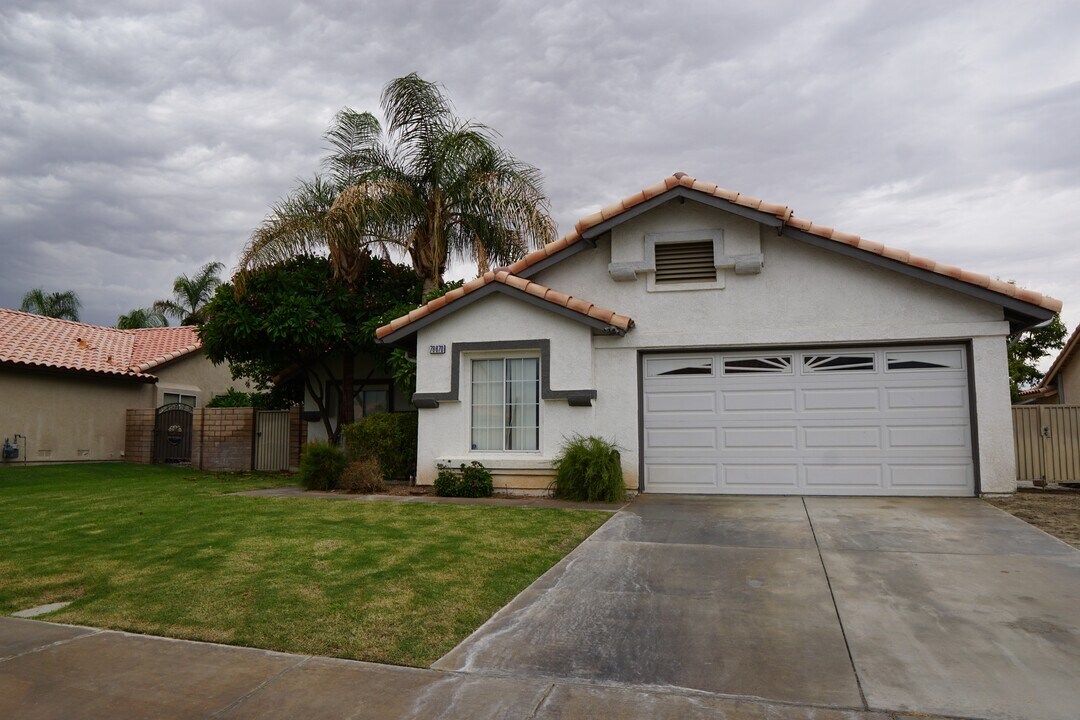 78870 Sonesta Way in La Quinta, CA - Building Photo