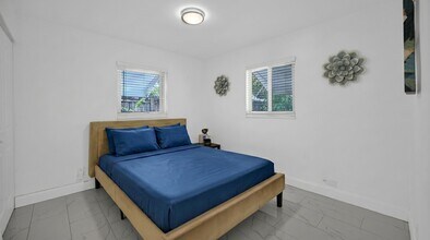 2933 NE 12th Terrace in Pompano Beach, FL - Building Photo - Building Photo