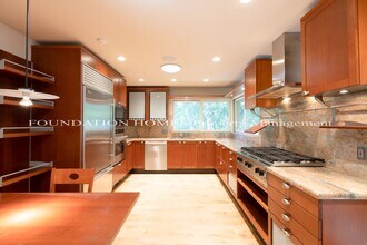 8 Heather Way in Mill Valley, CA - Foto de edificio - Building Photo