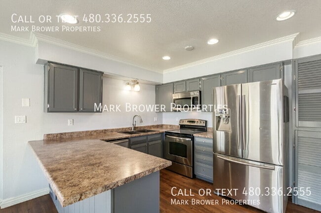2058 W Dartmouth St in Mesa, AZ - Building Photo - Building Photo