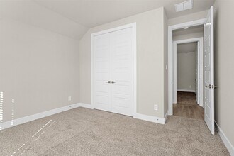 2002 Bluff Oak Ct in Conroe, TX - Building Photo - Building Photo